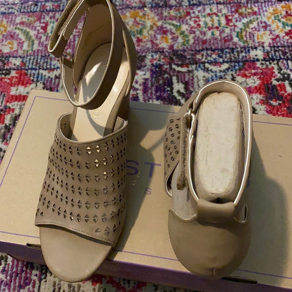 Spring/summer shoes